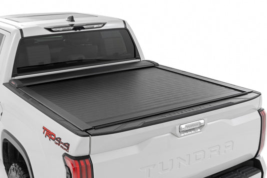TOYOTA TUNDRA (2022-2024) RETRACTABLE BED COVER 5'7" BED